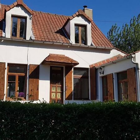 Le Clos De Chacha Villa Carly Bagian luar foto